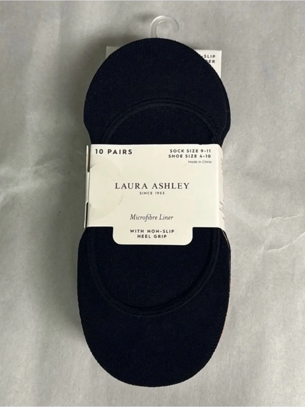New Laura Ashley Socks Women’s 10 Pair Tan & Black Casual Microfiber Liner Socks